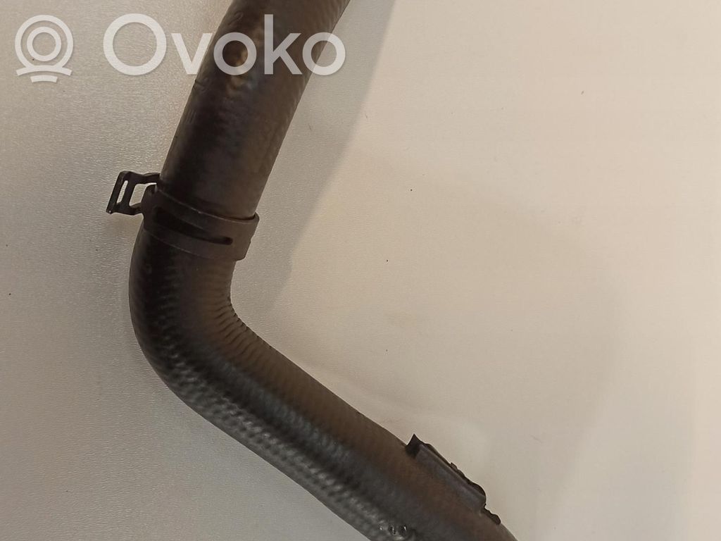 Audi A4 S4 B8 8K Conductă/furtun lichid de răcire motor 