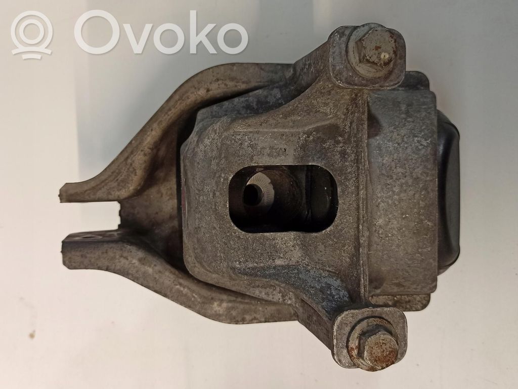Audi A4 S4 B8 8K Engine mount vacuum valve 