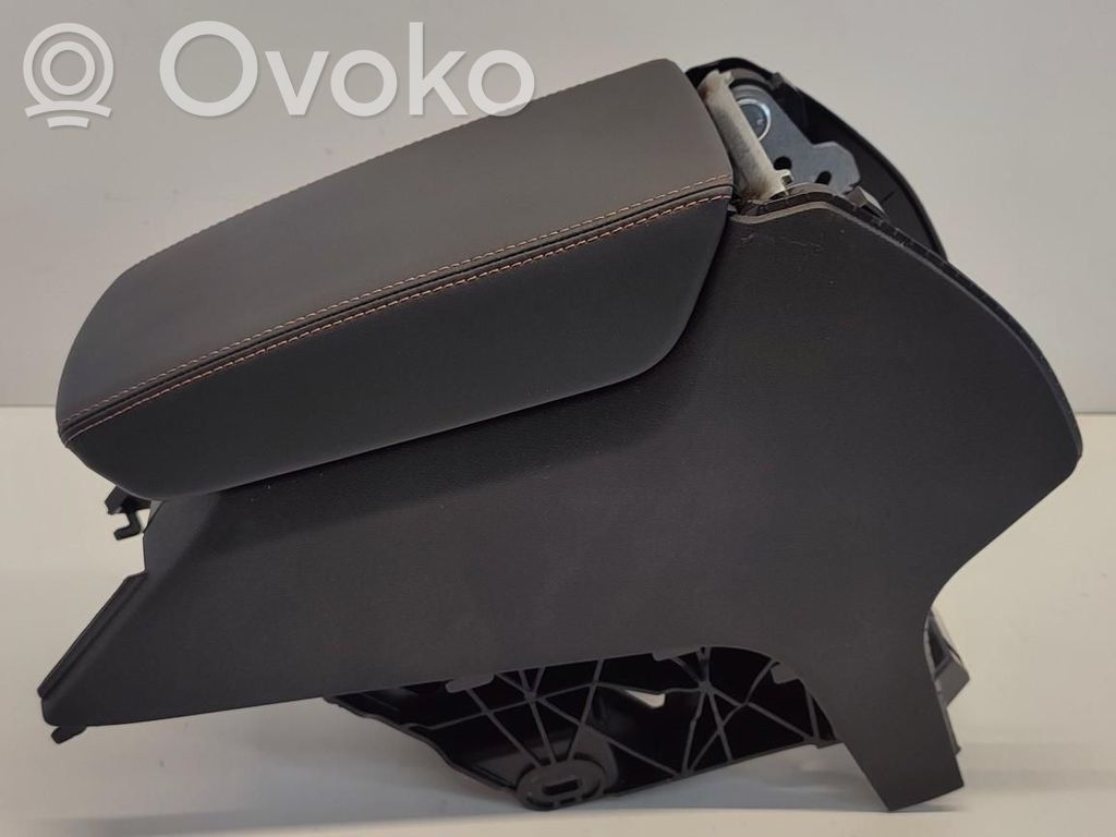 Cupra Formentor Подлокотник 