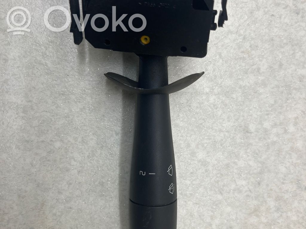 Nissan Primastar Wiper control stalk 