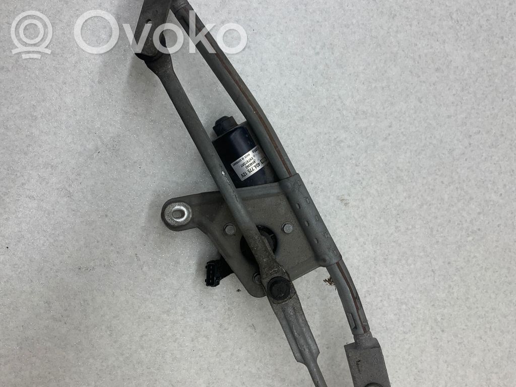 Volvo XC70 Front wiper linkage and motor 