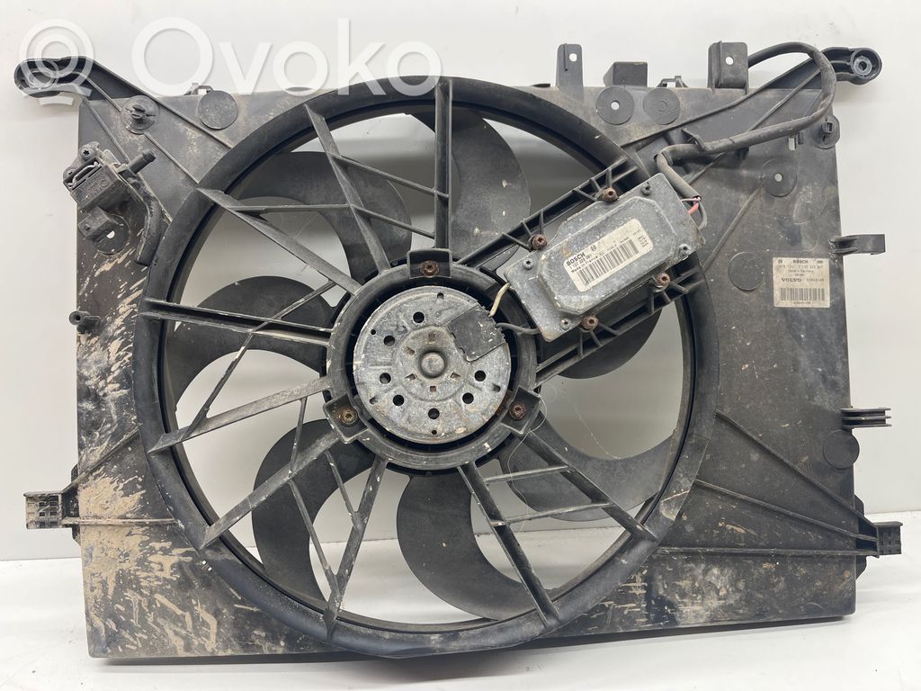 Volvo V70 Elektrisks radiatoru ventilators 