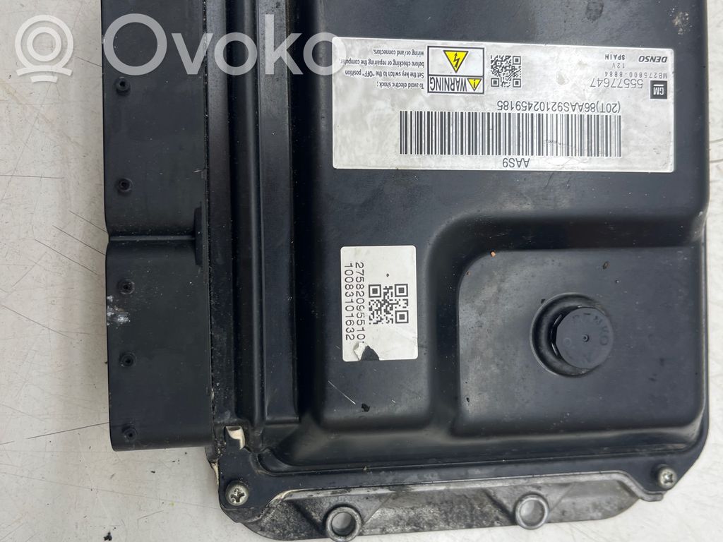Opel Astra J Unidad de control/módulo del motor 