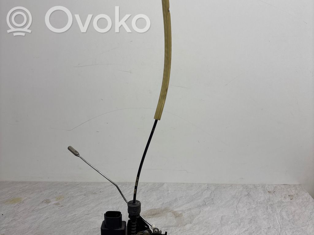 Volvo XC90 Rear door lock 