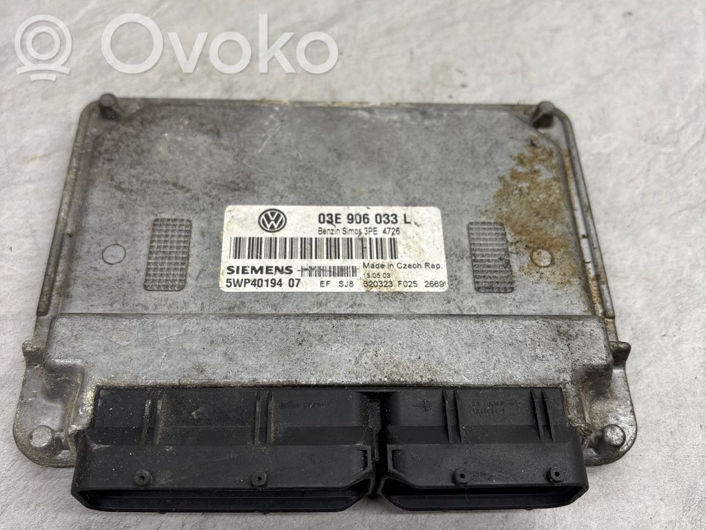 Volkswagen Polo IV 9N3 Sterownik / Moduł ECU 