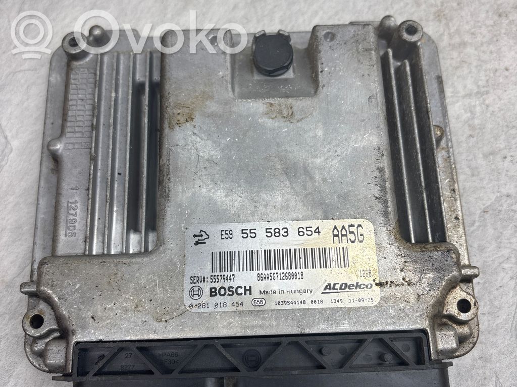 Opel Astra J Engine control unit/module 
