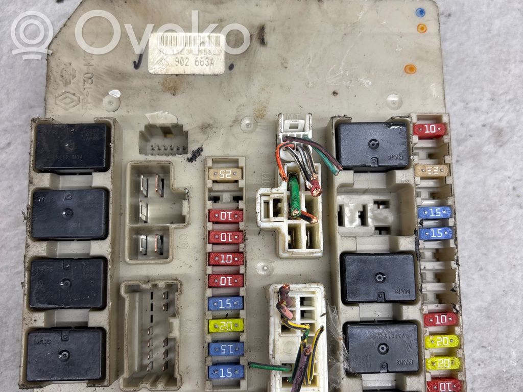 Renault Clio II Fuse module 