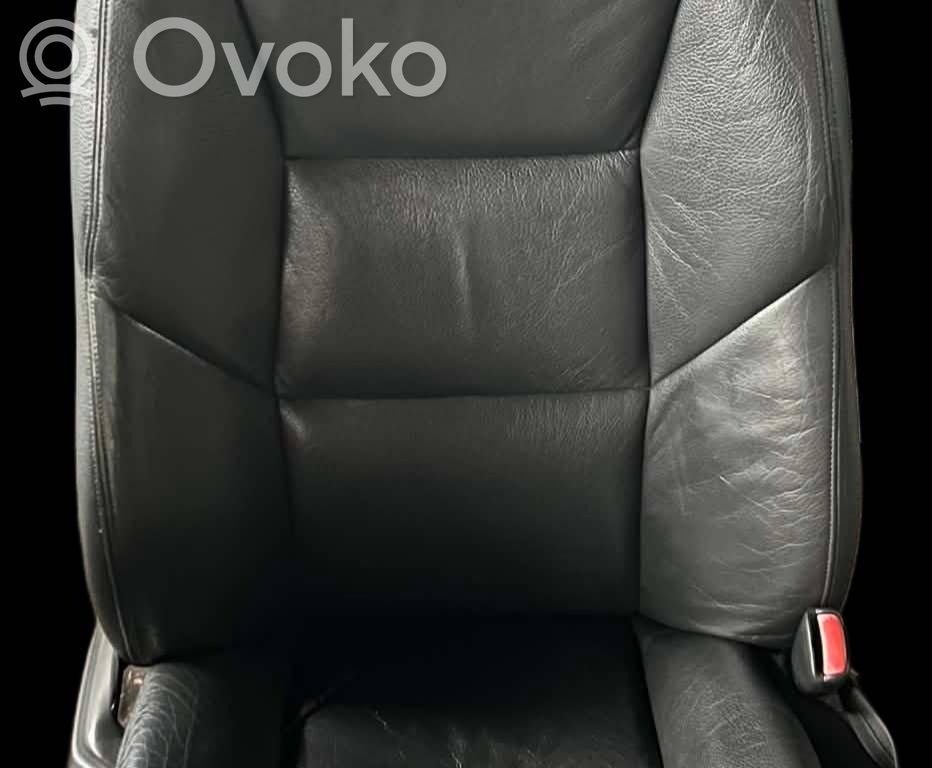 Seat set