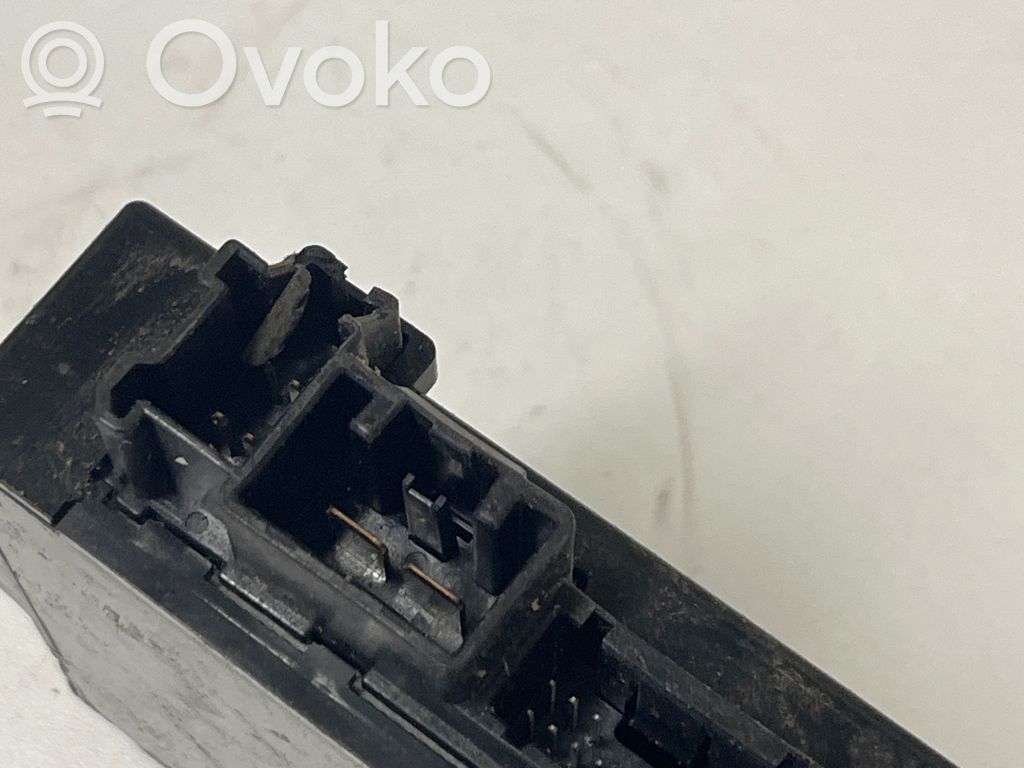 Volvo S80 Seat control module 