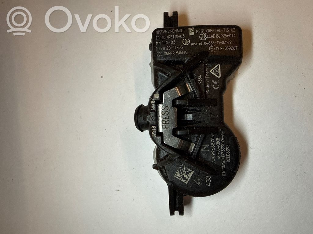 Nissan Qashqai Tire pressure sensor 