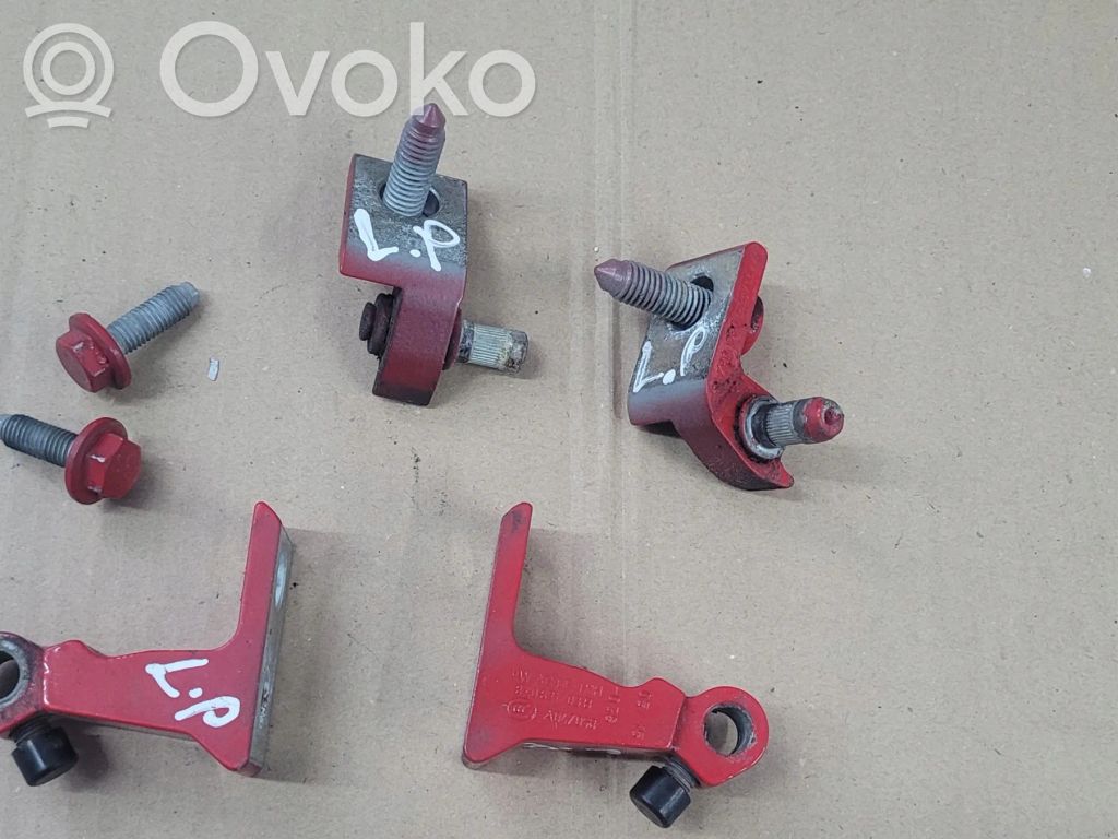 Front door hinge set