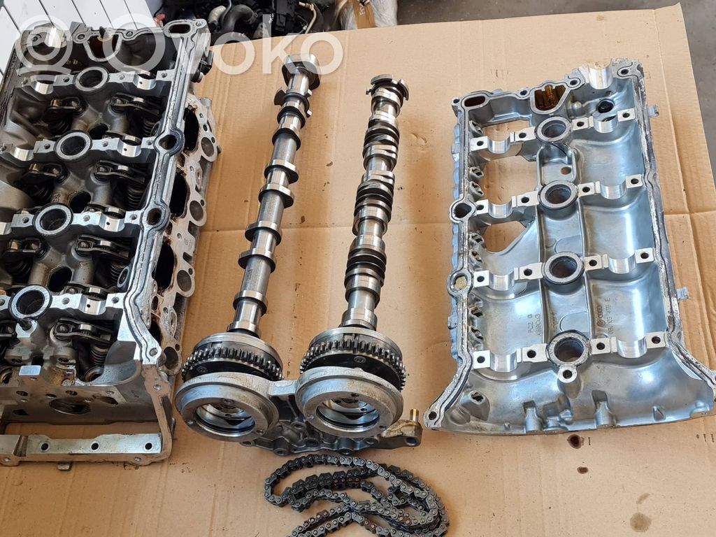 Audi A4 S4 B9 8W Testata motore 
