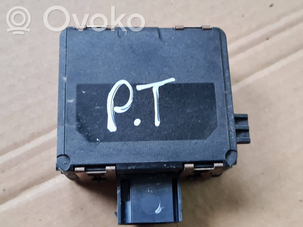 Audi RS5 Distronic sensor radar 