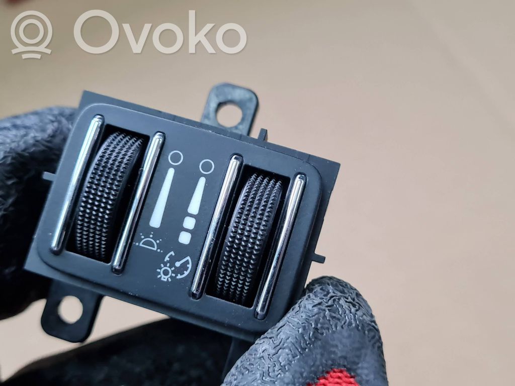 Maserati Quattroporte Headlight level height control switch 