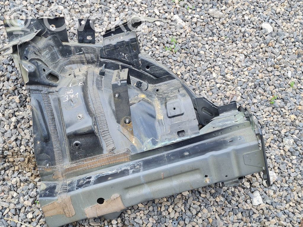 Front quarter panel