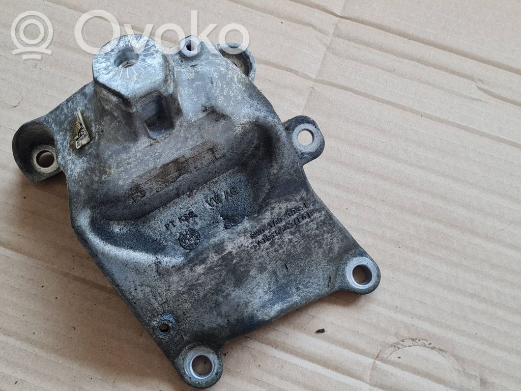Audi A4 S4 B9 Engine mounting bracket 