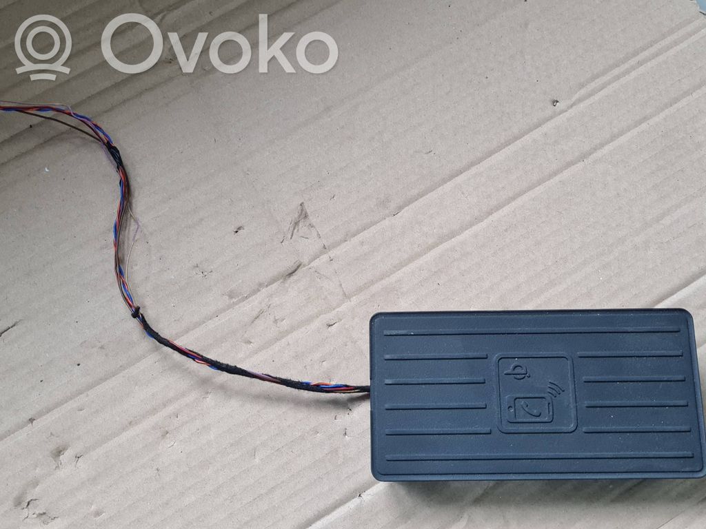Audi A3 8Y Wireless charging module 