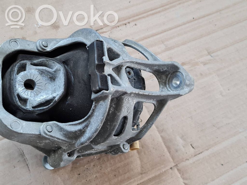 Audi A6 S6 C8 4K Engine mount bracket 
