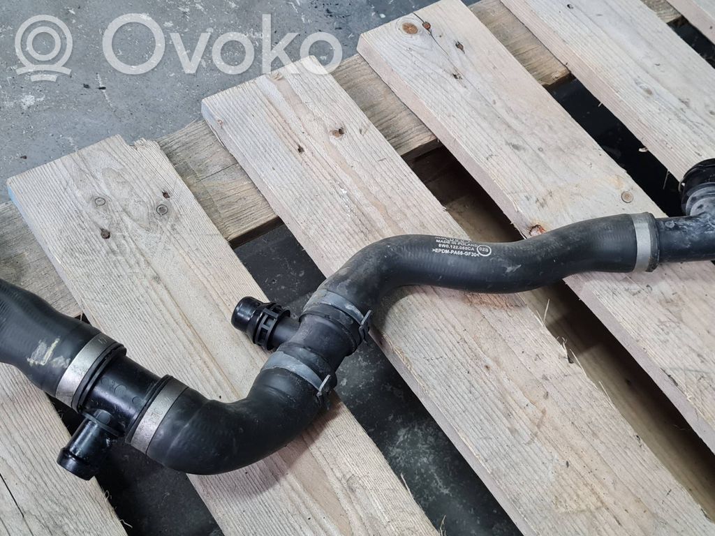 Audi A5 Engine coolant pipe/hose 