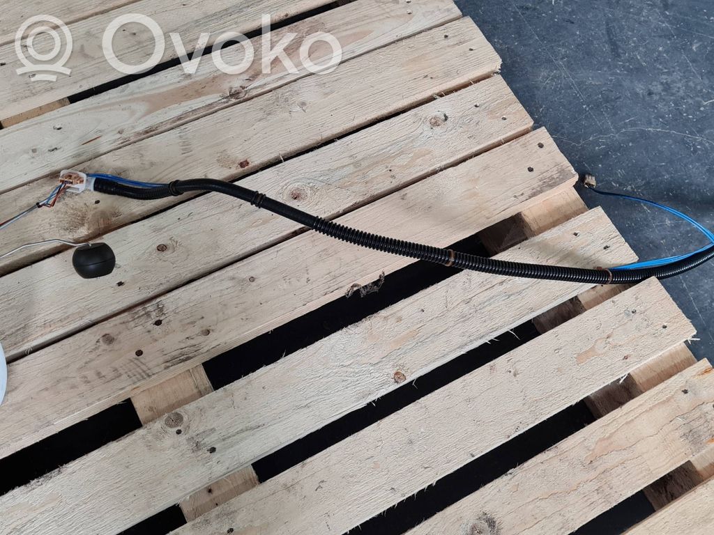 Audi A5 8T 8F Fuel level sensor 