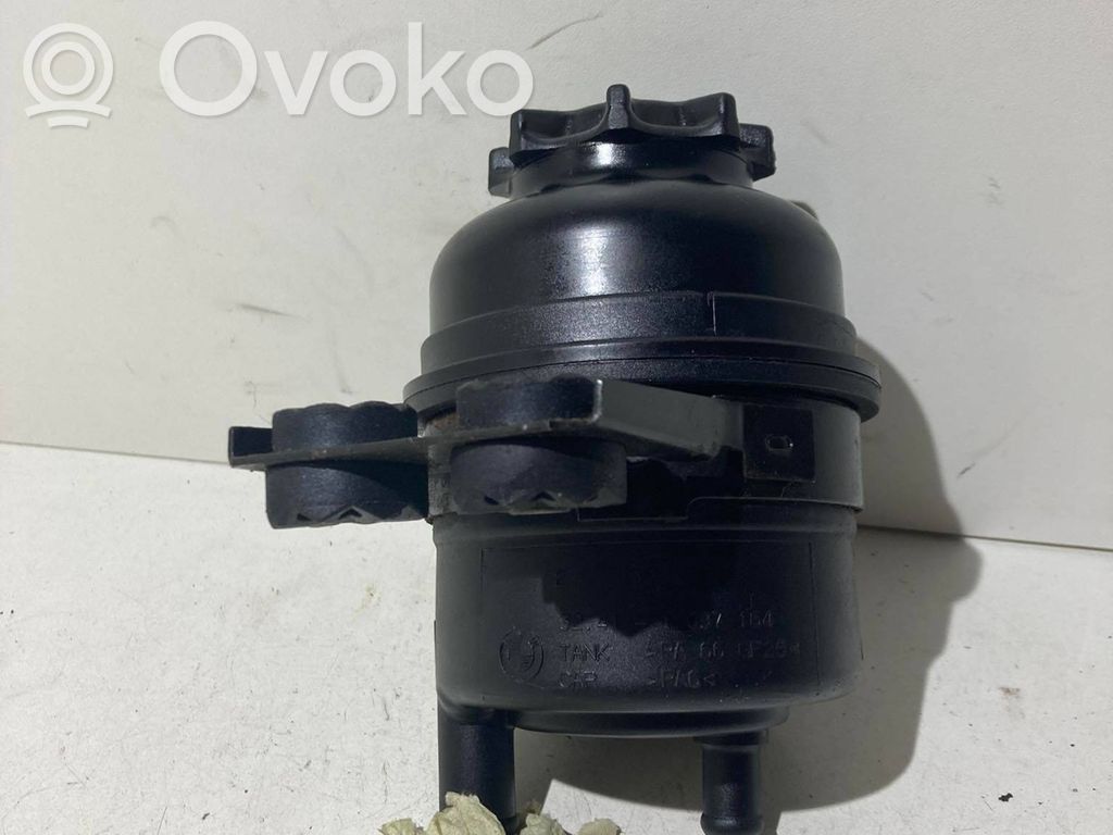 BMW 1 E81 E87 Power steering fluid tank/reservoir 
