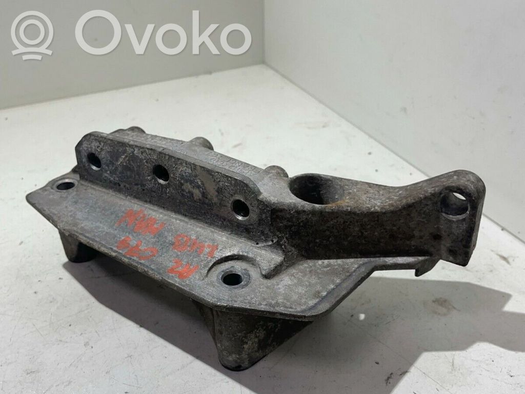 Audi A2 Engine mount bracket 