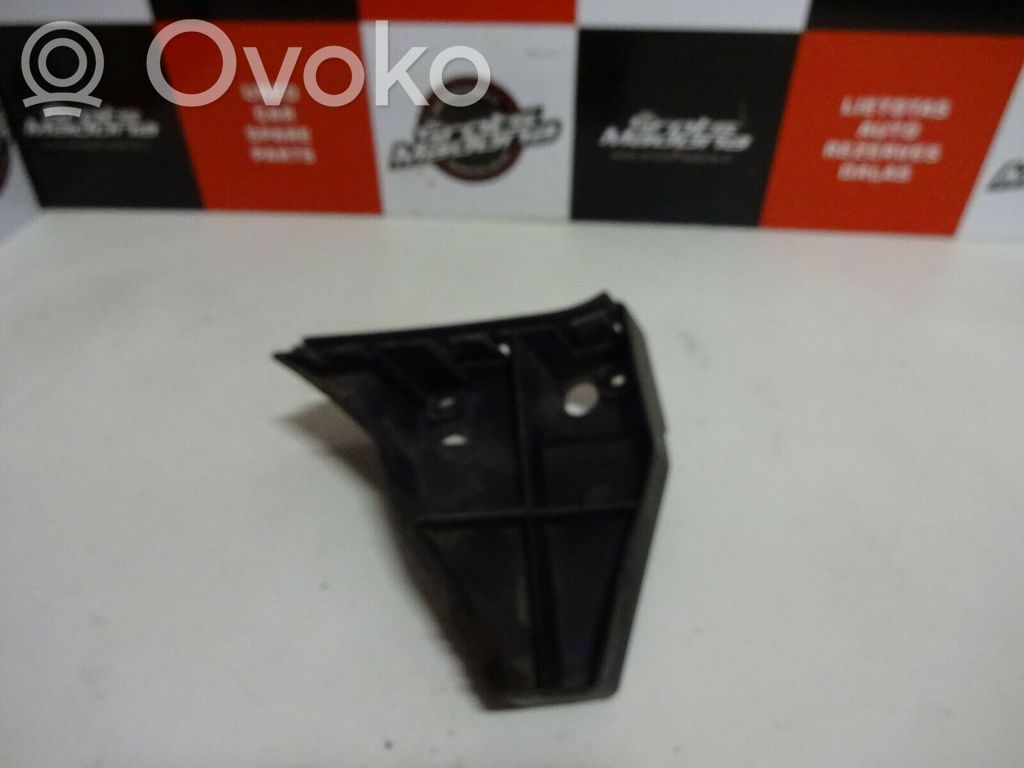 Volvo C70 Front bumper mounting bracket 
