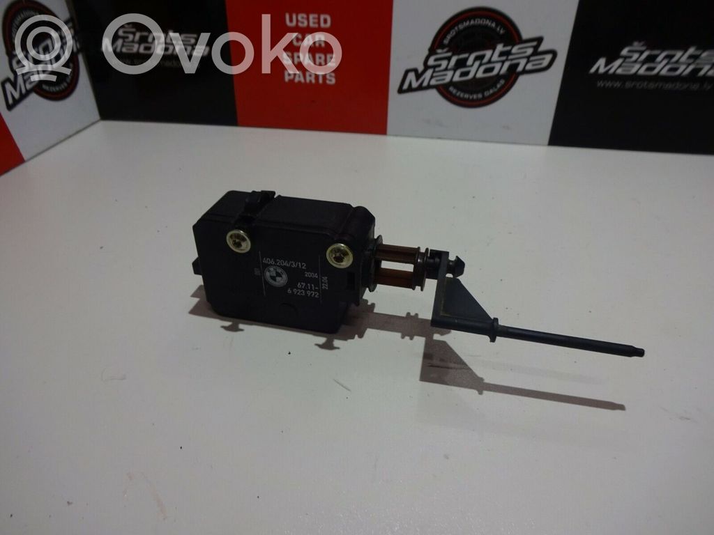 BMW 7 E65 E66 Fuel tank cap lock 