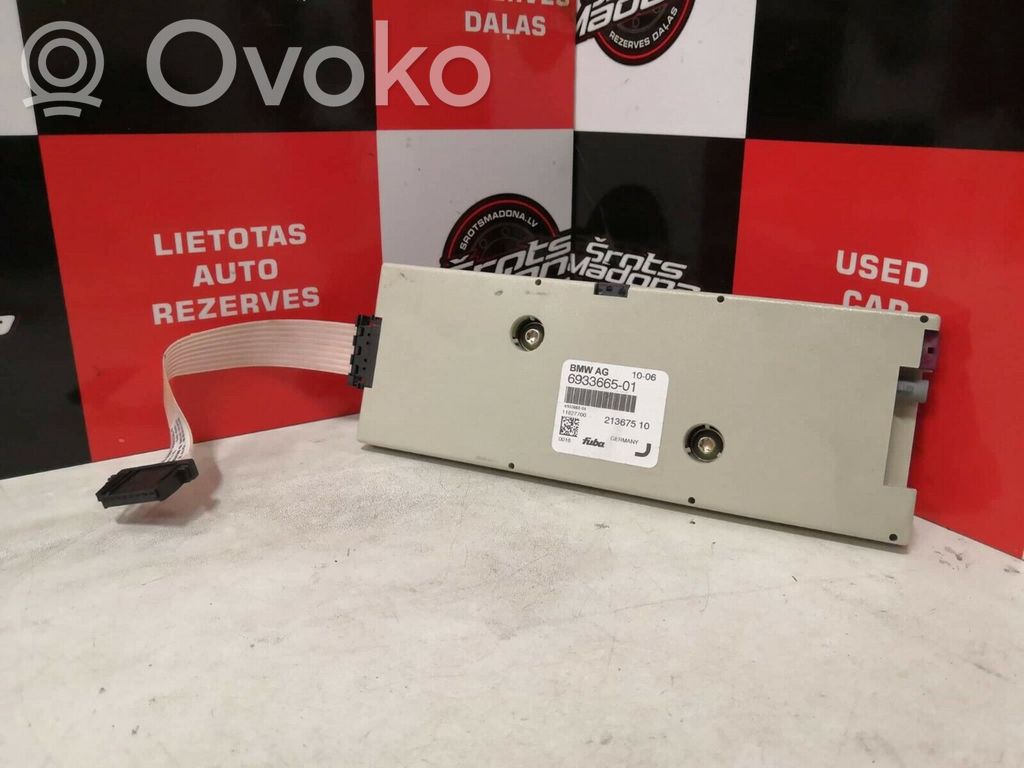 BMW 7 E65 E66 Antenas pastiprinātājs 
