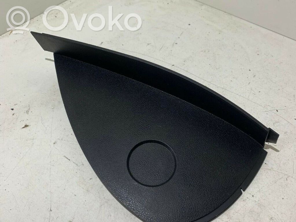 BMW 1 E81 E87 Panelės apdailos skydas (šoninis) 