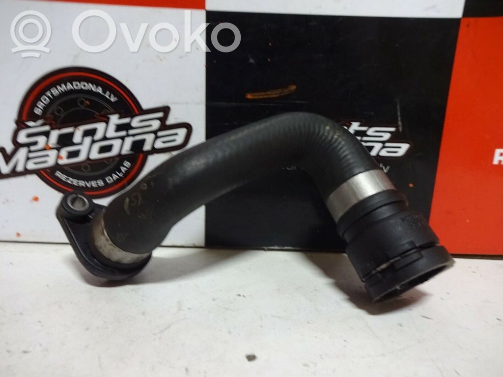 BMW 1 E81 E87 Engine coolant pipe/hose 