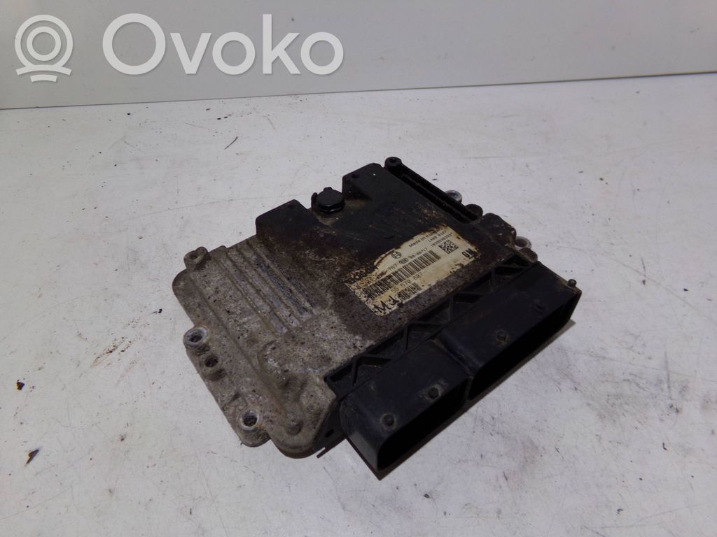 Engine control unit/module   55570807,0285216767,1039S36393