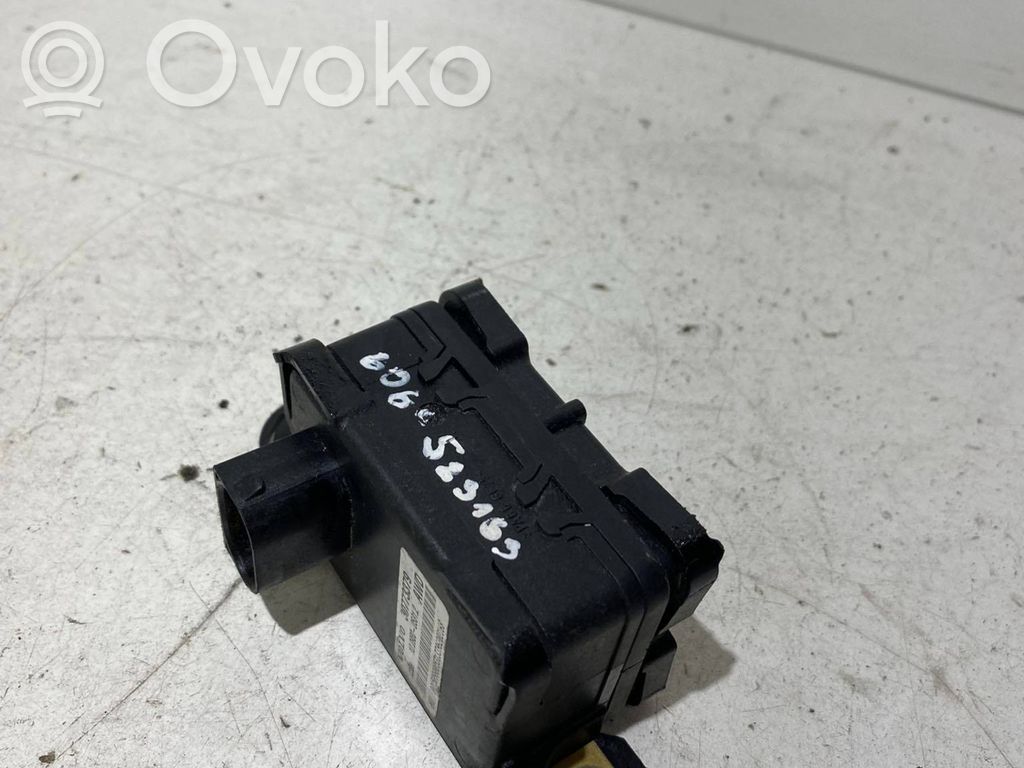 Volvo XC70 ESP (stability system) control unit 