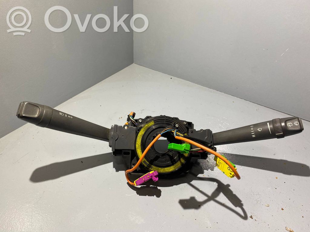 Volvo V70 Wiper turn signal indicator stalk/switch 