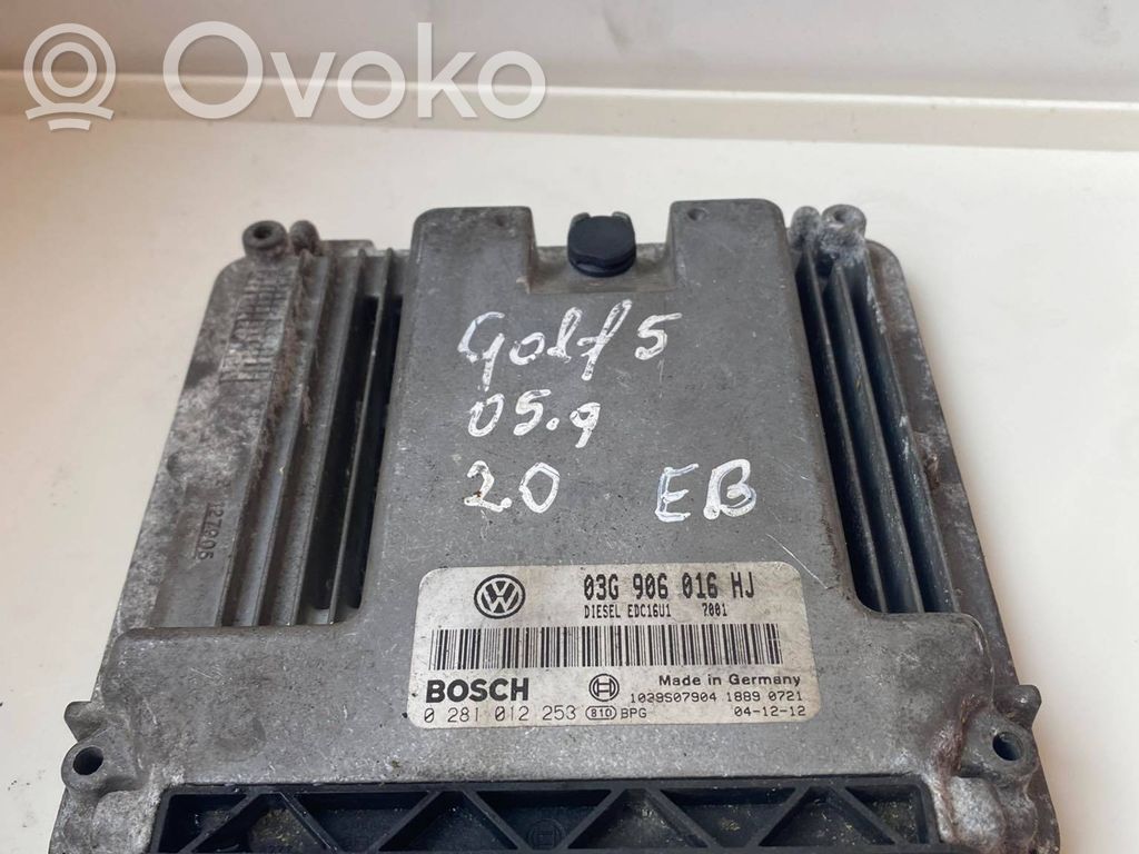 Volkswagen Golf V Engine control unit/module 