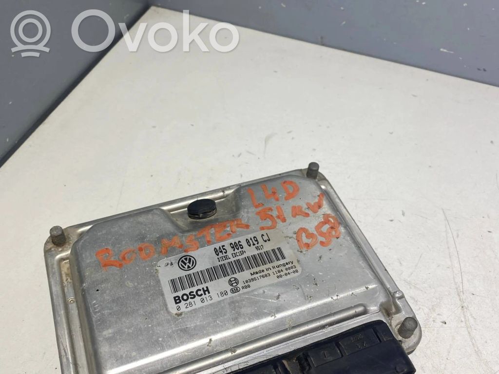 Skoda Roomster (5J) Engine control unit/module 