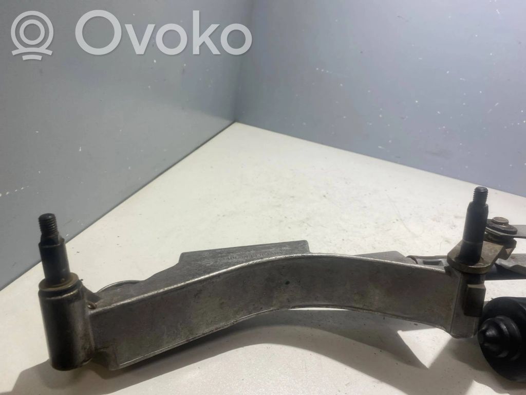 Mercedes-Benz C W203 Front wiper linkage and motor 