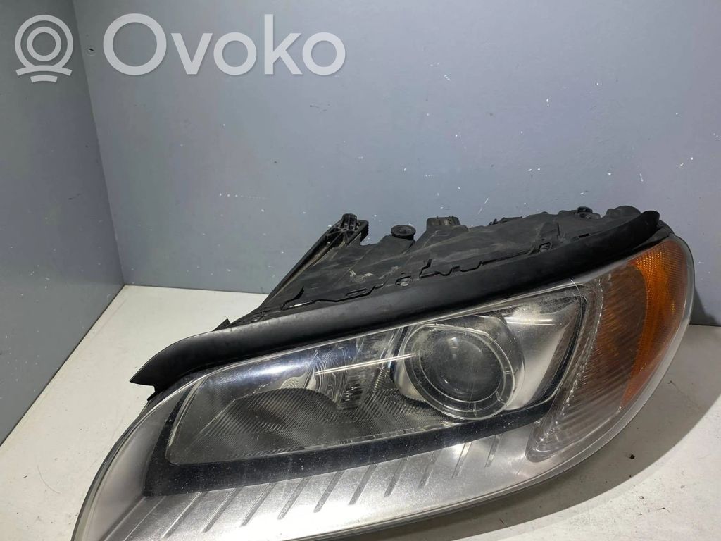 Volvo XC70 Scheinwerfer 