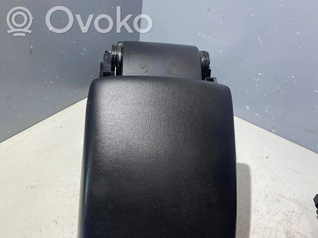 Volvo XC60 Armrest 