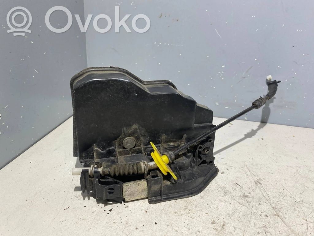 BMW 5 E60 E61 Front door lock 