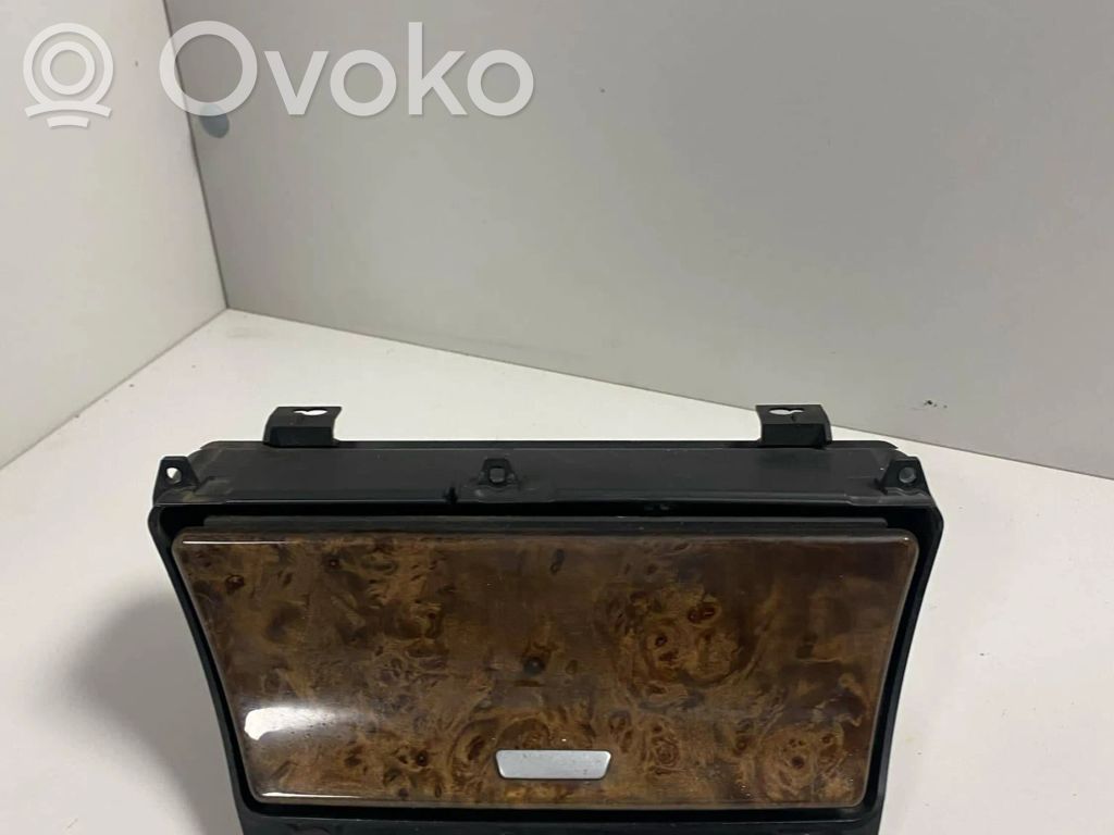 Ashtray (front)   3411706,221672