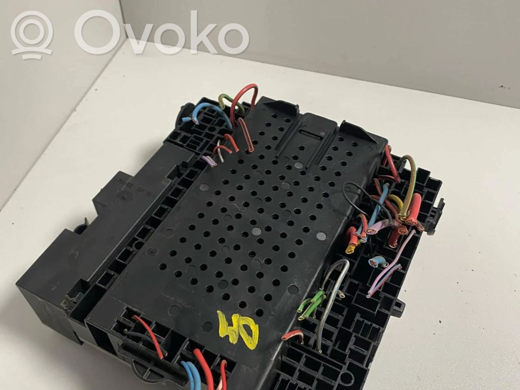 Volvo V70 Fuse module 