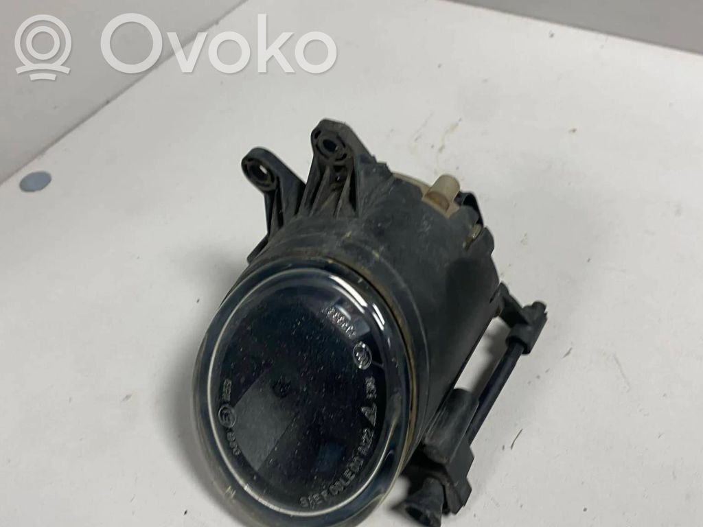 Volvo S40 Miglas lukturis priekšā 