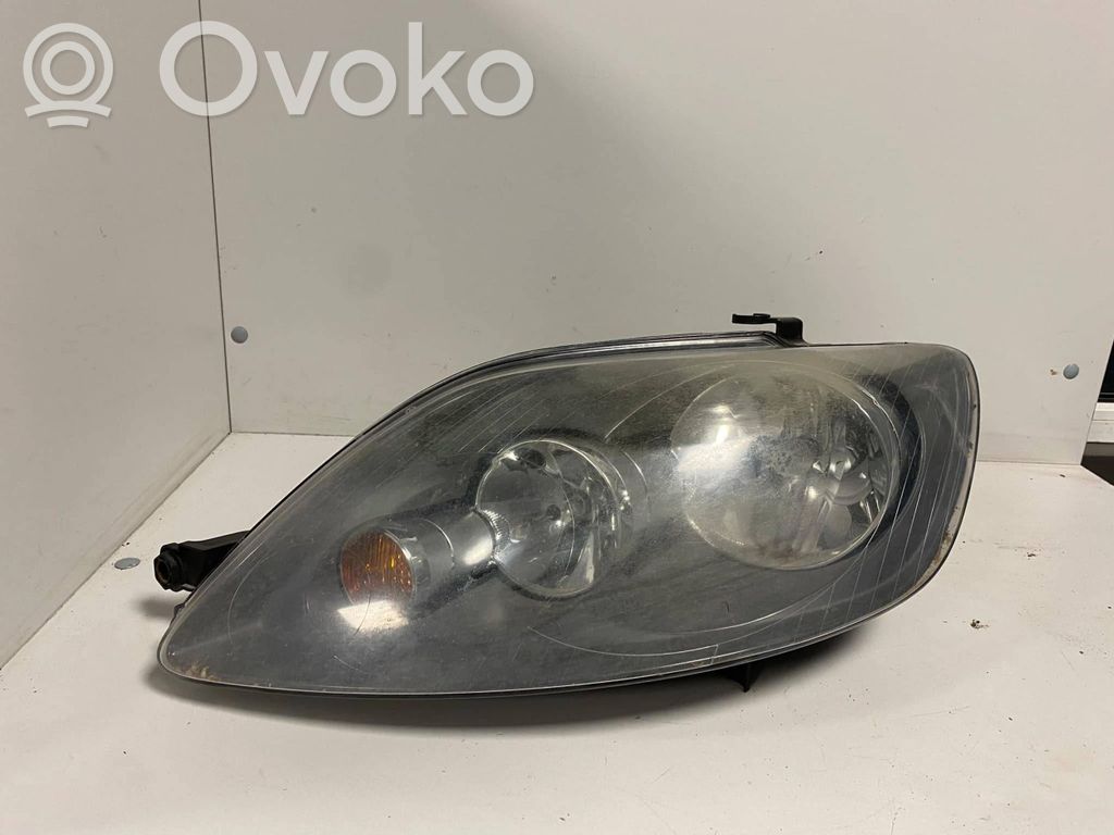Volkswagen Golf Cross Lampa przednia 