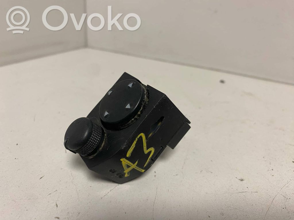 Audi A3 S3 8L Wing mirror switch 