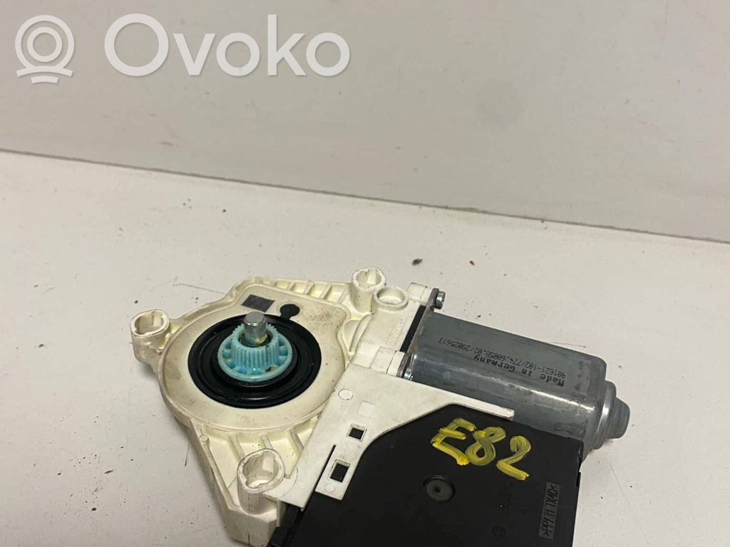 Seat Toledo III (5P) Silnik regulatora szyby drzwi przednich 