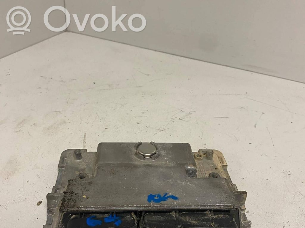 Skoda Fabia Mk2 (5J) Engine control unit/module 