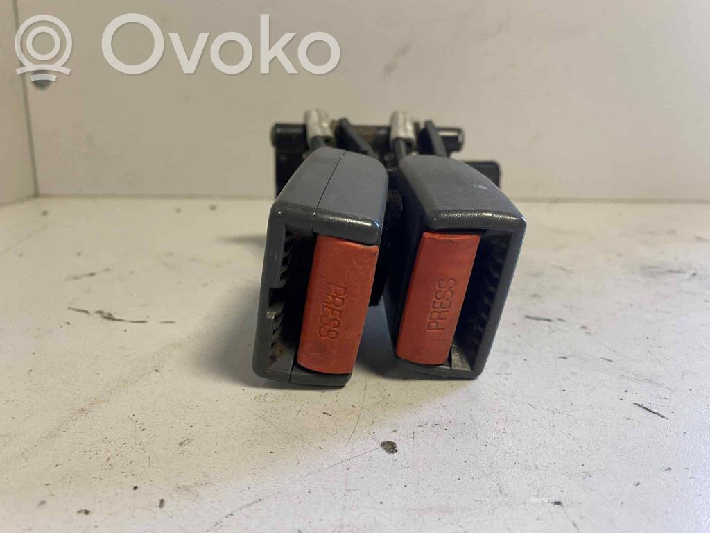 Volvo S40, V40 Klamra tylnego pasa bezpieczeństwa 