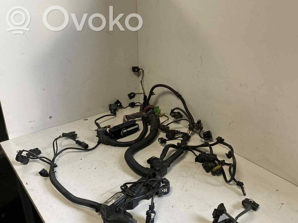 BMW 3 F30 F35 F31 Wiązka przewodów silnika 