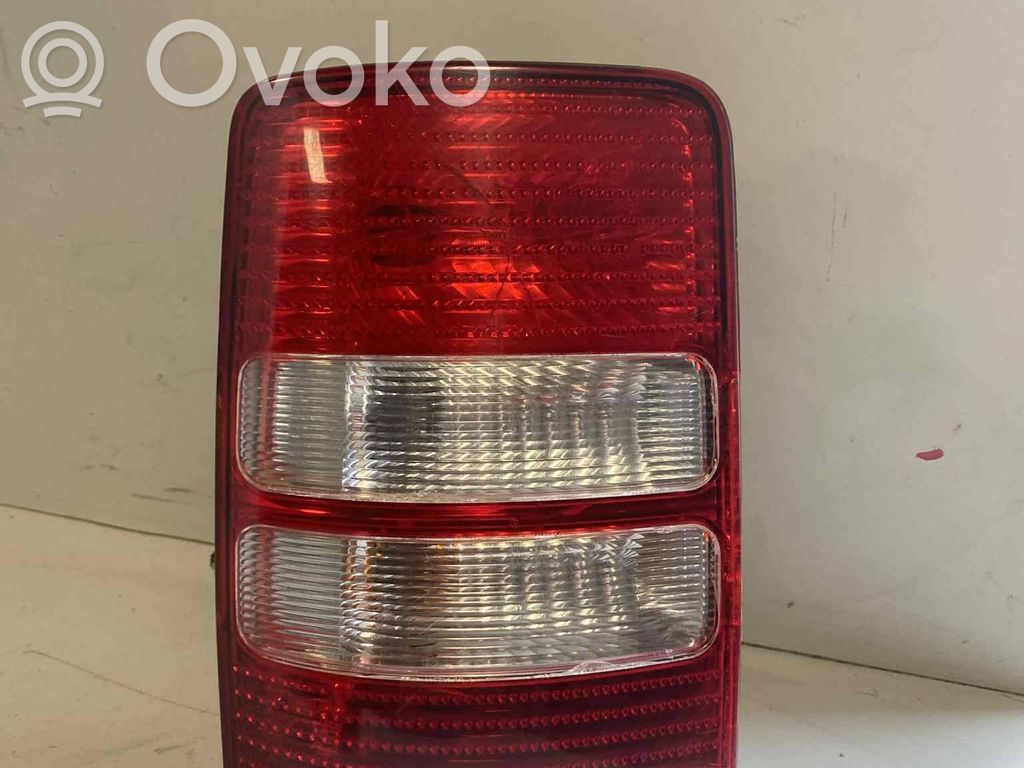 Volkswagen Caddy Galinis žibintas kėbule 